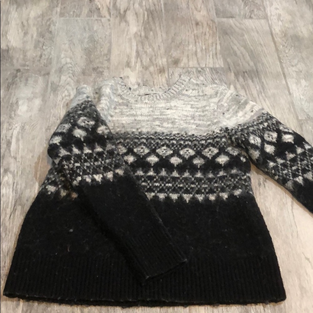 Super warm Banana Republic chunky sweatshirt